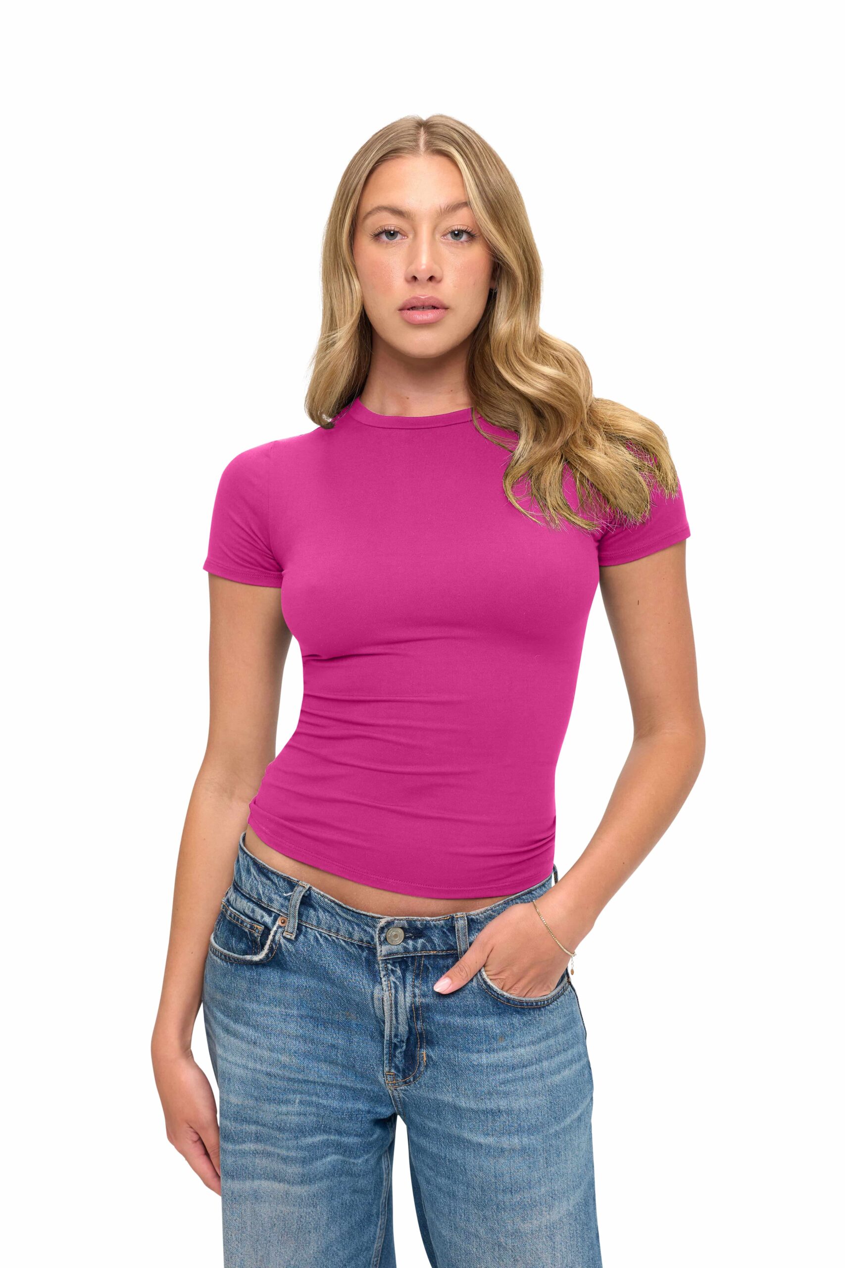 Wholesale women's magenta short-sleeve fitted crew neck t-shirt with blue denim jeans